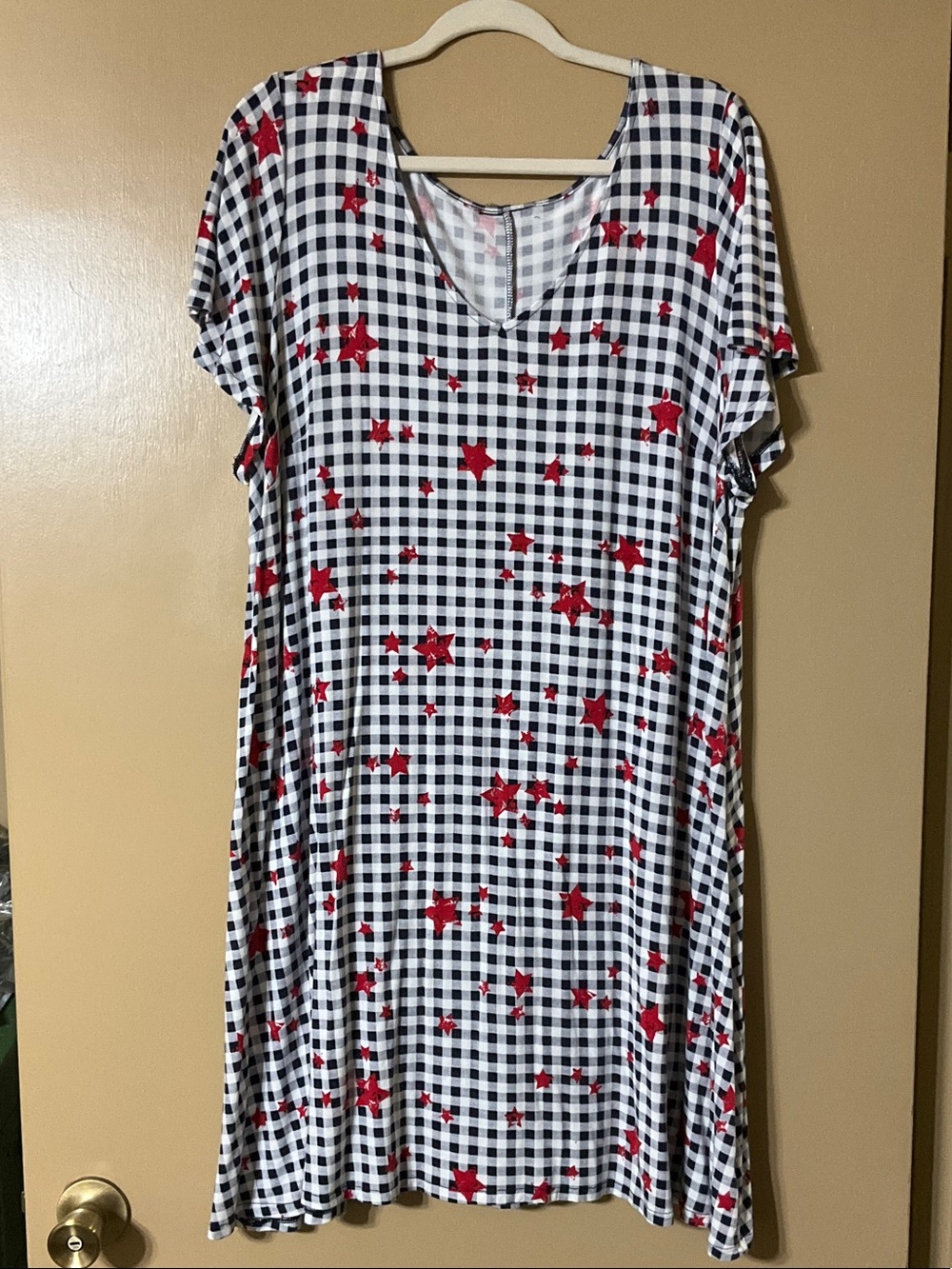 🔥Navy & White Gingham Midi Dress with Red Star Print
